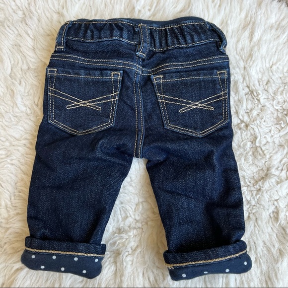 Baby Gap Flannel-Lined Jeans | 0-3 mo | Baby Girls - Picture 3 of 8